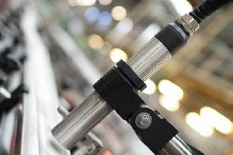 怎样在极端温度和湿度下提高喷码机性能