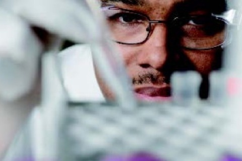 喷码机墨水清静使用的一些建议步伐