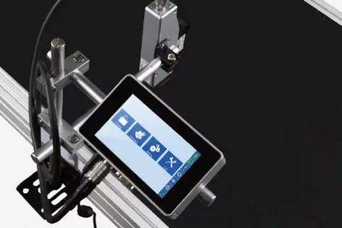 喷码机厂家在生产喷码机的时间需要注重哪些