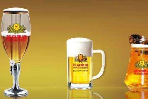 喝酒不识赋码繁，喝尽啤酒也枉然!