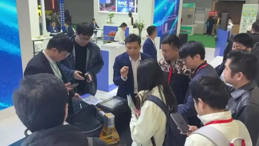 翔声激光在第三十届中国国际包装工业展上的创新亮相