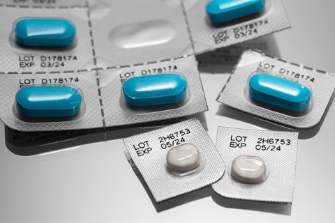 医药包装手艺演进：合肥尊龙凯时人生就是搏喷码机的立异解决计划