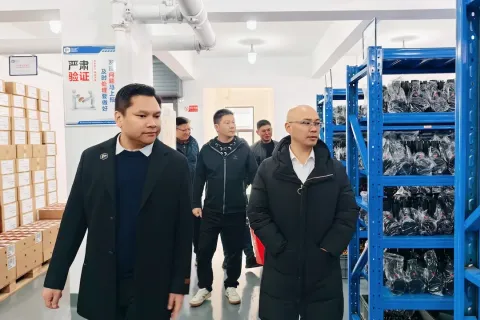 從技校操作工到市場占有率60%：德創噴碼機的逆襲與啟示